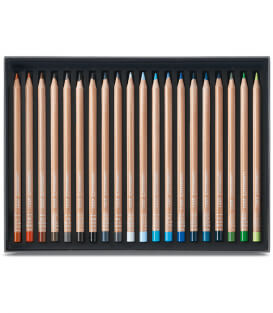 Caran d'Ache Luminance 6901 (40 цветов)